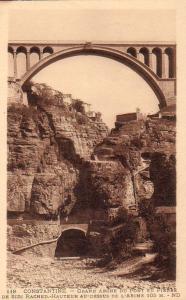 Algérie - Constantine - grand arche du pont en pierre