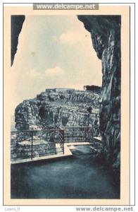 CPA - CONSTANTINE - 23/21 - BOULEVARD DE L´ABIME - CHEMIN EDITH CAWELL - MONUMENT AUX MORTS DE LA GRANDE GUERRE (EN CONS