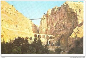 CONSTANTINE - Les gorges et le pont suspendu
