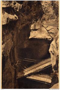 ALGERIE  CONSTANTINE    Escalliers sous les Grottes du Rhumel