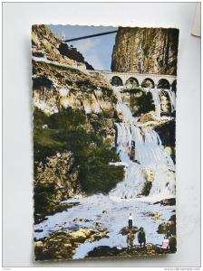 Carte postale ancienne  CONSTANTINE  Les chutes de l´ oued Rhummel animé