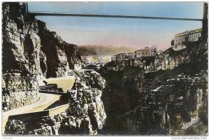 Constantine - Pont suspendu de Sidi M´Cid, chemin des Touristes
