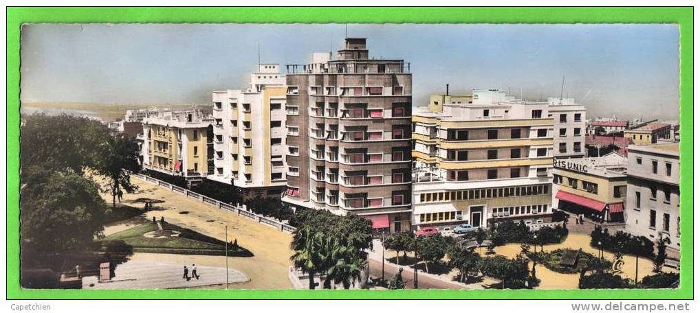 C.P.A. - MOSTAGANEM - SQUARE DU DOCTEUR QUERAT ( Dans les années 50 )- 220 X 90 mm