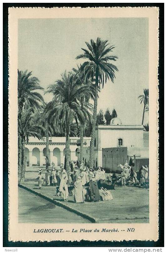 FW)15) Laghouat La Place du Marché
