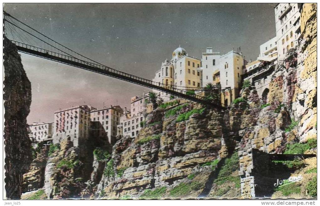 (dd) CPSM Constantine passerelle Perregaud  (bonne etat)