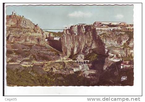 Algérie - Constantine - Le Rocher et la Caserne de la Casbah