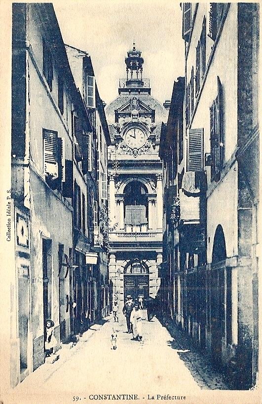 CONSTANTINE   la préfecture  -  écrite  TTB