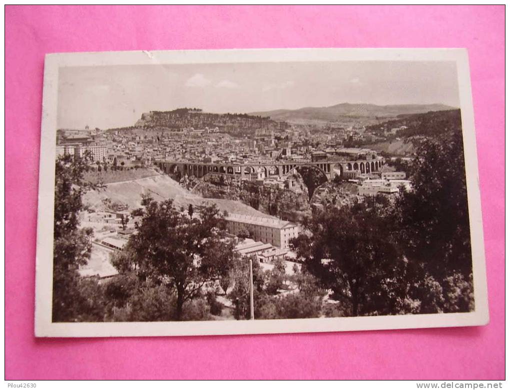 carte photo vue générale de Constantine . Algérie . timbre Oran 2 x 6 . animée