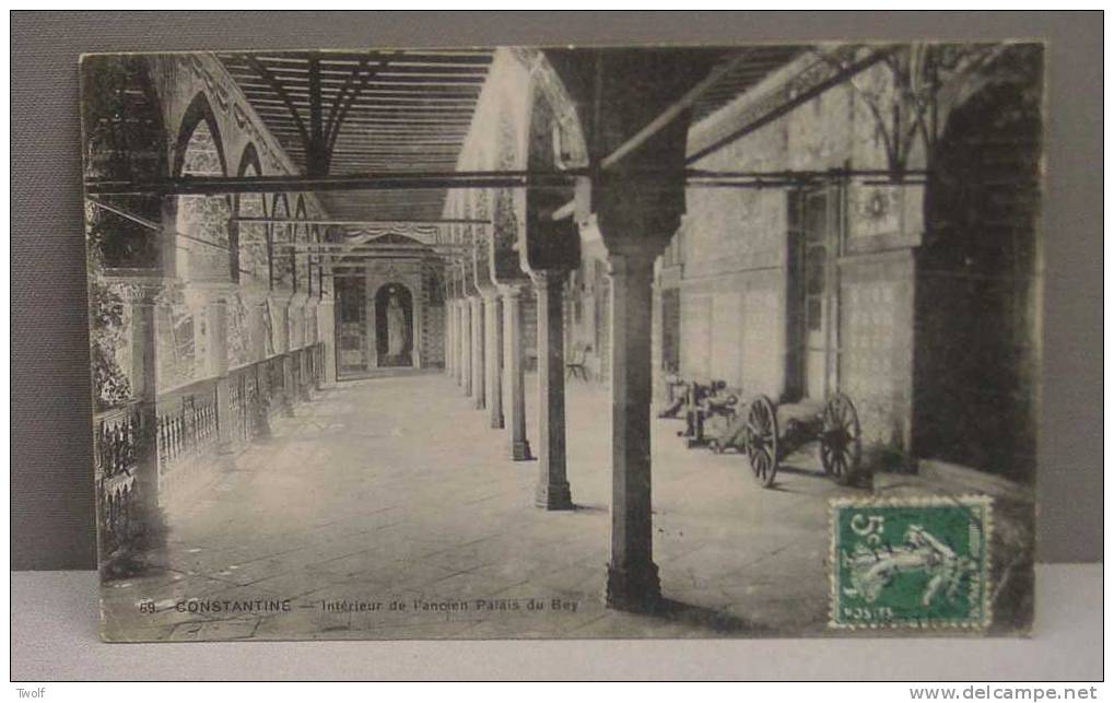 Constantine (Algerije-Algiers) - Intérieur de l´ancien Palais du Bey - N°69 -