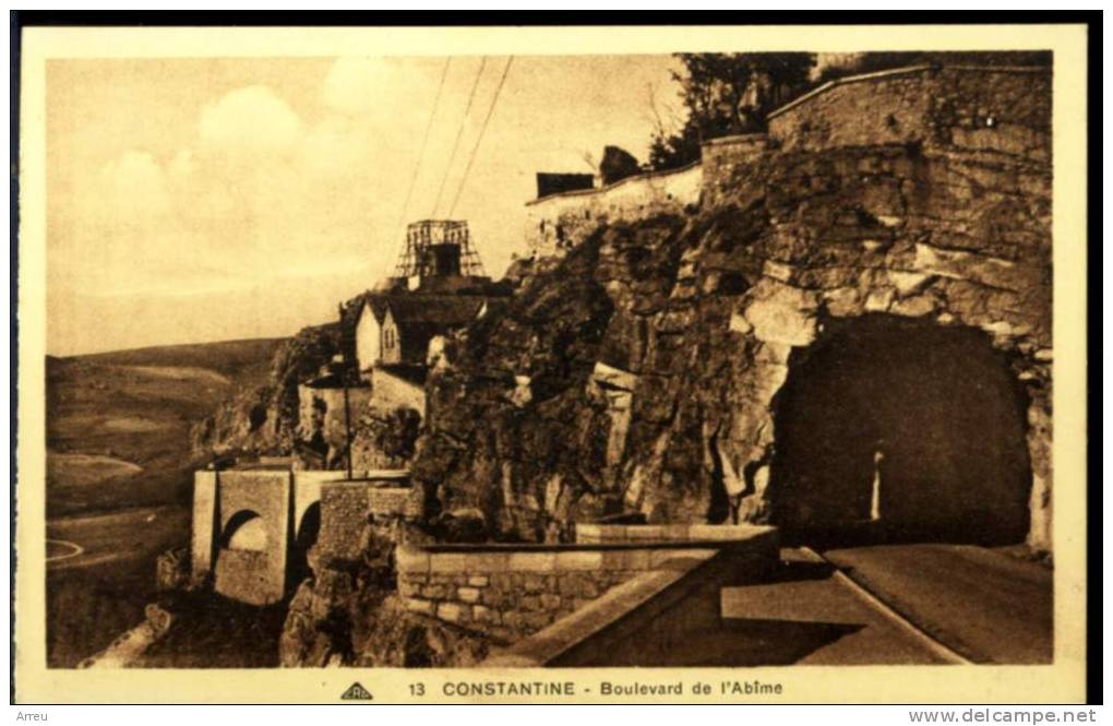 CPA - Algérie - CONSTANTINE - Boulevard de l'abime - Neuve -