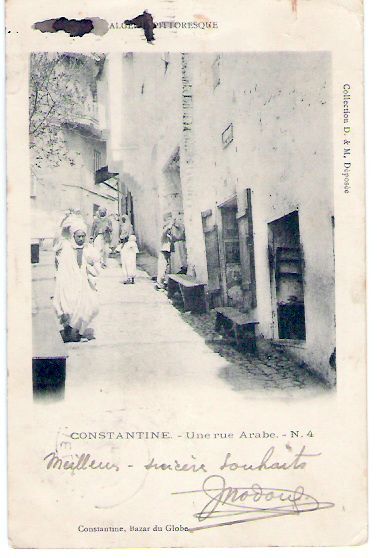 CONSTANTINE une rue arabe animée (dos non divisé)