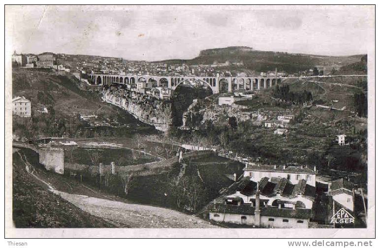 Algérie. Constantine.Vue d´ensemble ( CPSM EPA 150 ).