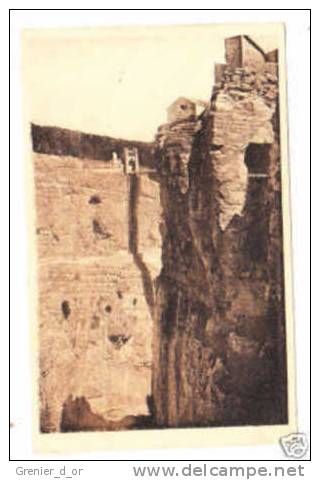 Boulevard de l'abime route de la corniche