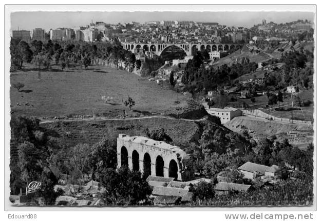 CONSTANTINE  VUE GENERALE ET LES RUINES ROMAINES