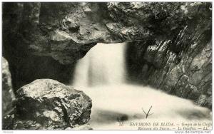 gorges de la chiffa ruisseau des singes le gouffre environs de blida LL 55