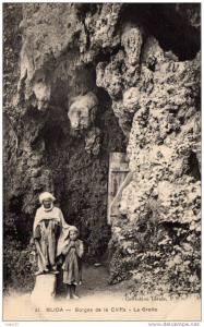 Blida . gorges de la Chiffa, la grotte