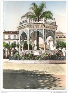carte postale algérie    BLIDA   LE  KIOSQUE DE LA PLACE  D' ARMES