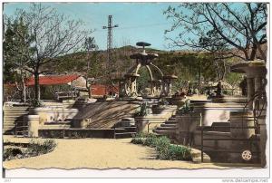 CPSM  -   Algérie  -  La Place Ricci  -