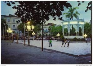 ALGERIE / ALGERIEN    Blida   La Place Illuminee