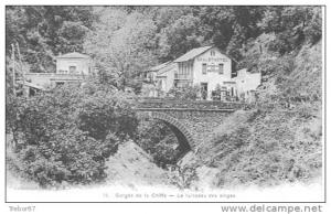 ALGÉRIE - BLIDA - GORGES DE LA CHIFFA - Le ruisseau des singes - Le Chalet-Hôtel