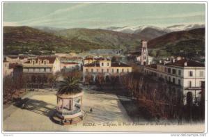 ALGERIE / BLIDA - L'EGLISE LA PLACE D'ARMES ET LA MONTAGNE