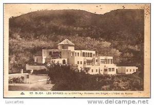 123. BLIDA. LES GORGES DE LA CHIFFA. RUISSEAU DES SINGES . L'HOTEL DU ROCHER.