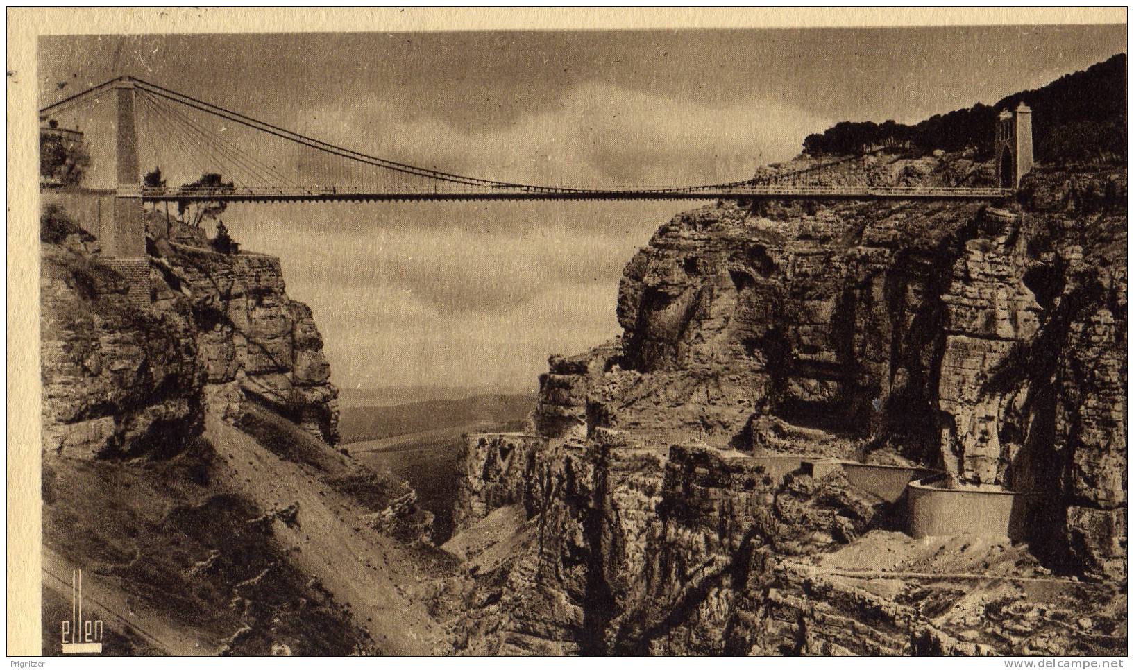 ALGERIE / ALGERIEN     CONSTANTINE - Corniche de Philippeville et Passerelle Sidi-M'Cid au Dessus du Rhummel