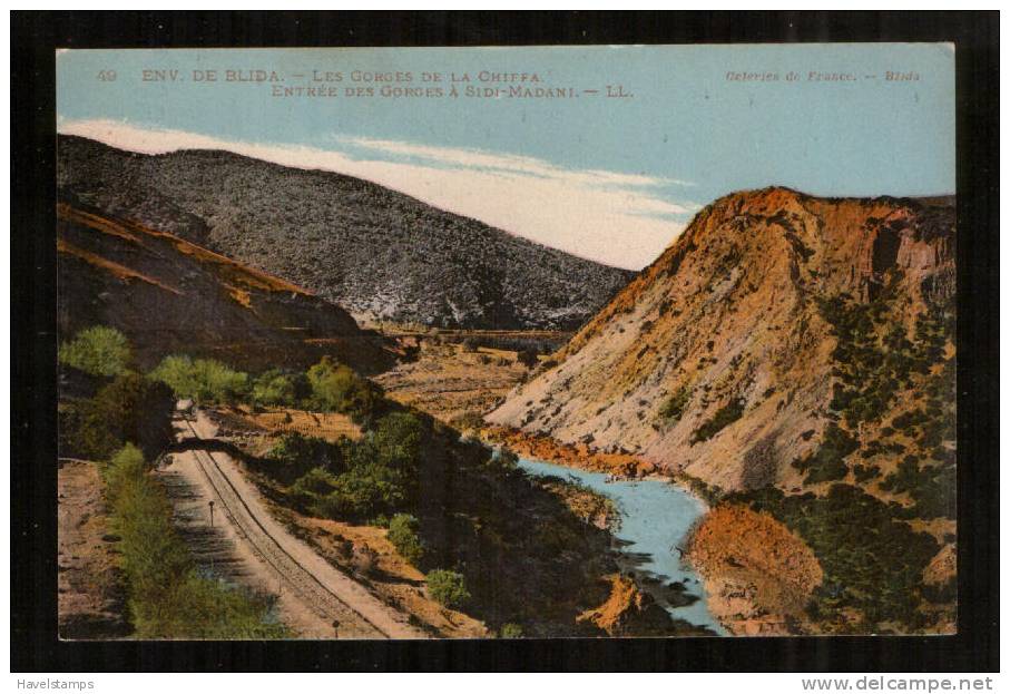 Env. de Blida - Les Gorges de la Chiffa - Entree des Gorges a Sidi-Madani