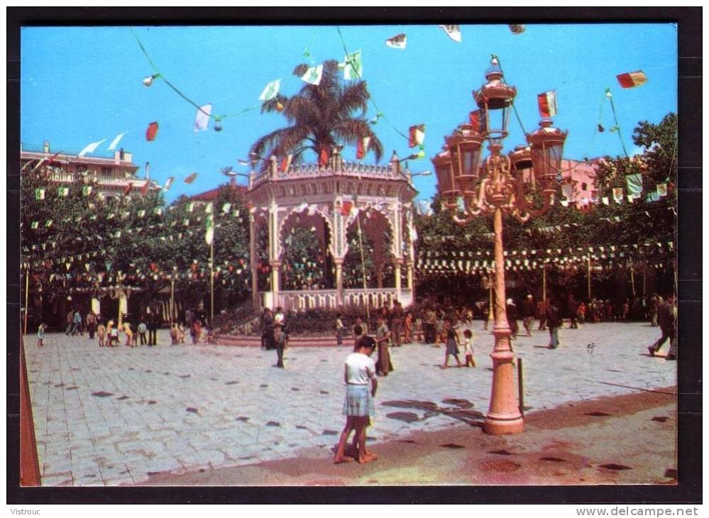 BLIDA - Place du 1 ier Novembre 1954 - Circulated under Cover  - Circulé sous enveloppe.