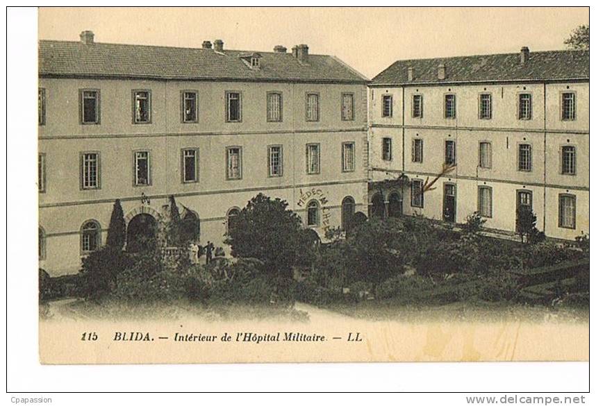 BLIDA - Intérieur de l'Hopital Militaire -  cpa écrite 1928 - LL 115