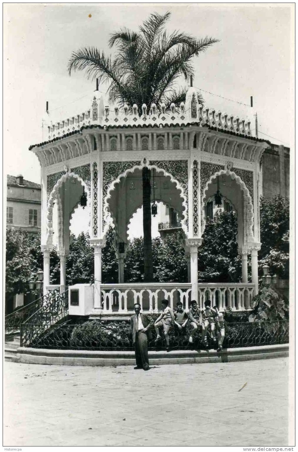 ALGERIE - BLIDA - LE KIOSQUE DE LA PLACE D'ARMES