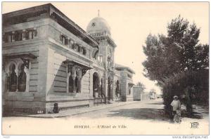 CPA     Biskra L'hotel de ville    (animée)    H431