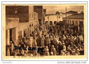 ALGERIE Biskra- Le Marché aux dattes Superbe animation 1926 et 1937 2ème voyage Quelques taches