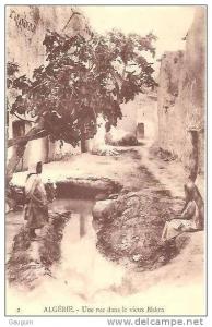 CPA - BISKRA - UNE RUE DANS LE VIEUX ... - Edition J.Geiser / N° 2