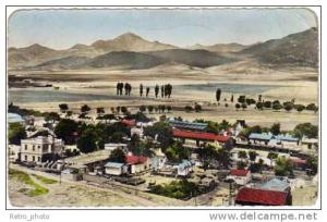 Algérie, Batna, le quartier de la Gare, au fond le Pic des Cèdres