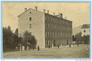 CARTE POSTALE 17 BATNA CASERNE DES ZOUAVES BATIMENT D . ND PHOT .