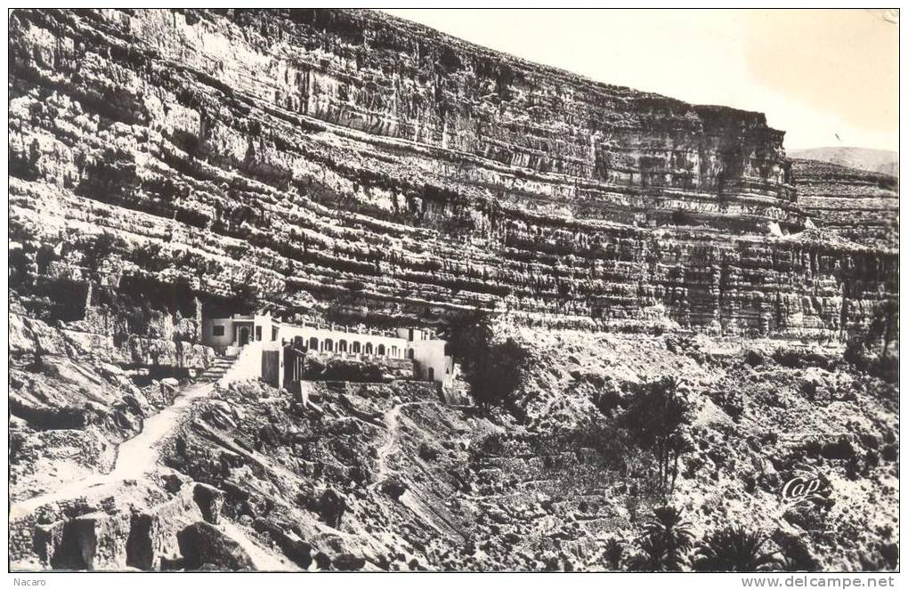 L'Aurès Environ de Biskra Oasis de Rhoufi - L'hôtel Transatlantique