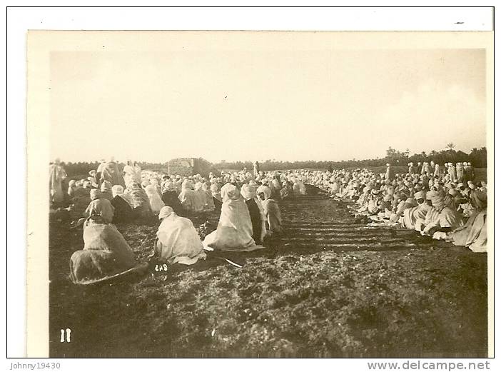II - BISKRA - LE JOUR DE LA GRANDE PRIERE ( Animée ) ALGERIE