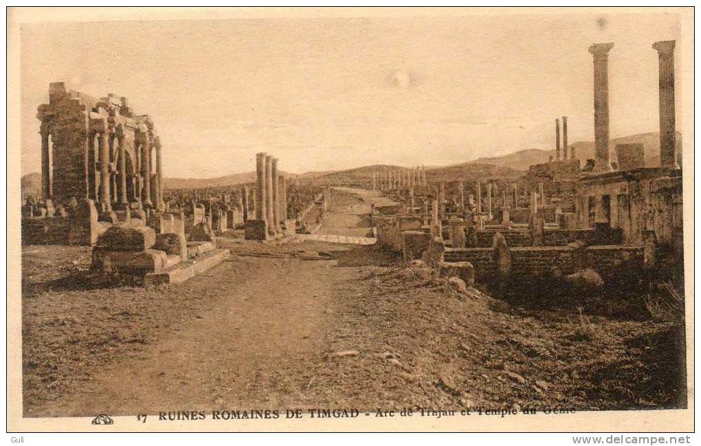 Algérie (Batna)-TIMGAD - Ruines Romaines  Arc de Trajan et Temple du Génie * PRIX FIXE - Editions C-A-P  n° 17.