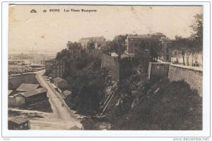 CPA  Bone Les Vieux Remparts   (animée)   B755