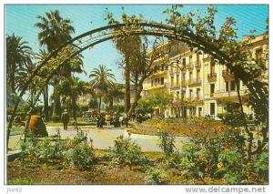 CP.   ANNABA.  COURS  DE  LA  REVOLUTION