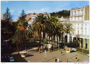 ALGERIE / ALGERIEN   Annaba. Le Cours de la Révolution.