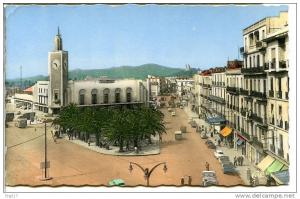2 scans - Algérie - BÔNE - (ANNABA) - La Gare - genre photo bromure colorisée - écrite en 1951