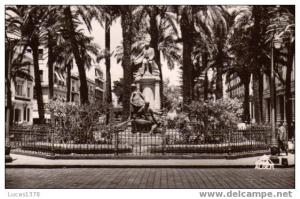 BONE / STATUE BERTAGNA ET LE COURS
