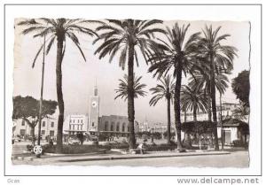 Bone, place Thiers et la gare