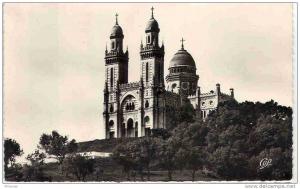 algerie carte postale bone basilique real photo cie arts photomecaniques paris N°61 neuve TBE