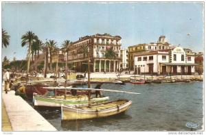 Bone - un coin du port quai Warnier entrée du cours bertagna