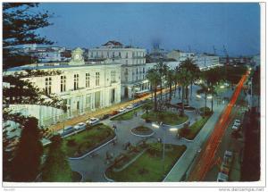 ALGERIE ANNABA Cours de la Révolution cpm couleur