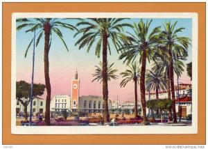 CPSM  ALGÉRIE  -  BONE  -  17  La Place Thiers et la Gare (en 1952)  Animée