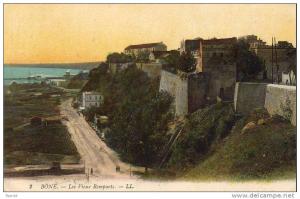 ALGERIE  BÔNE  Les Vieux Remparts  ..... ( Ref H1907 )